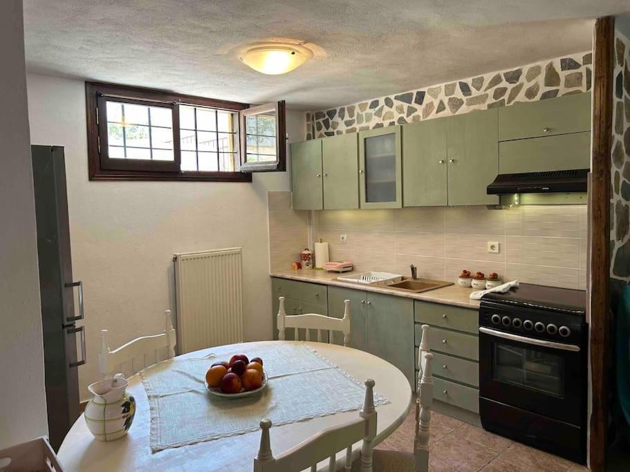 Yourlittlemiracle-Panoramicview+Firepit+Garden+Bbq Argalasti Bagian luar foto