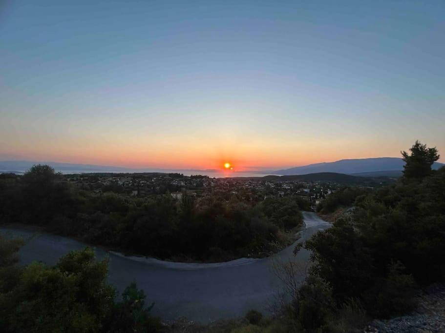 Yourlittlemiracle-Panoramicview+Firepit+Garden+Bbq Argalasti Bagian luar foto